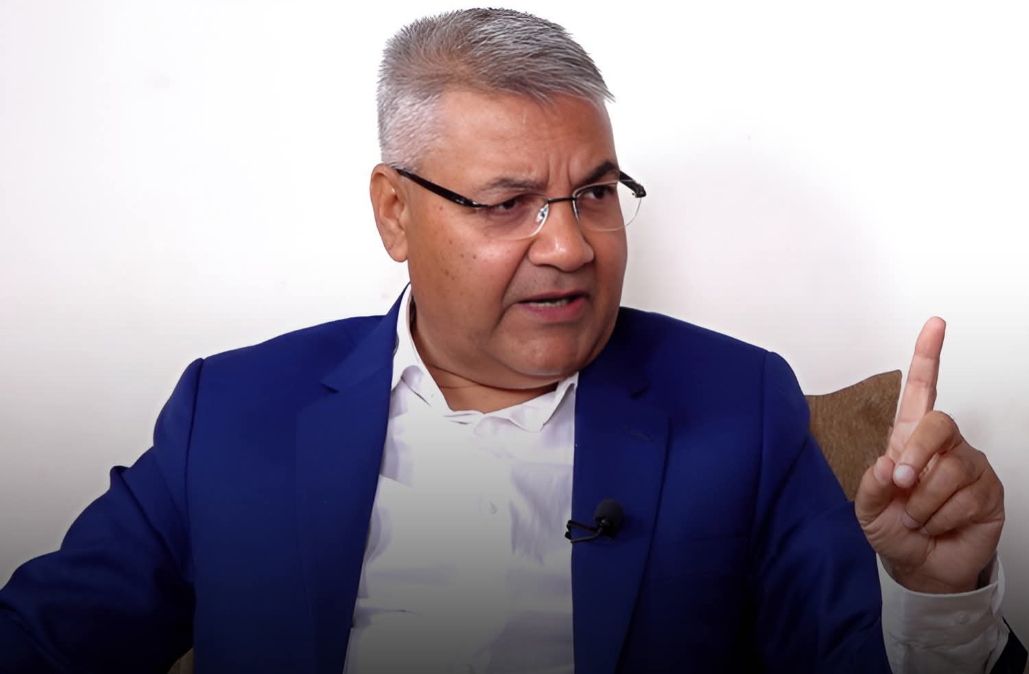प्रदेश संरचना हटाएर देशलाई केन्द्र र पालिका मा सीमित गर्नुपर्ने धारणा  – गाेकुल बास्काेटा
