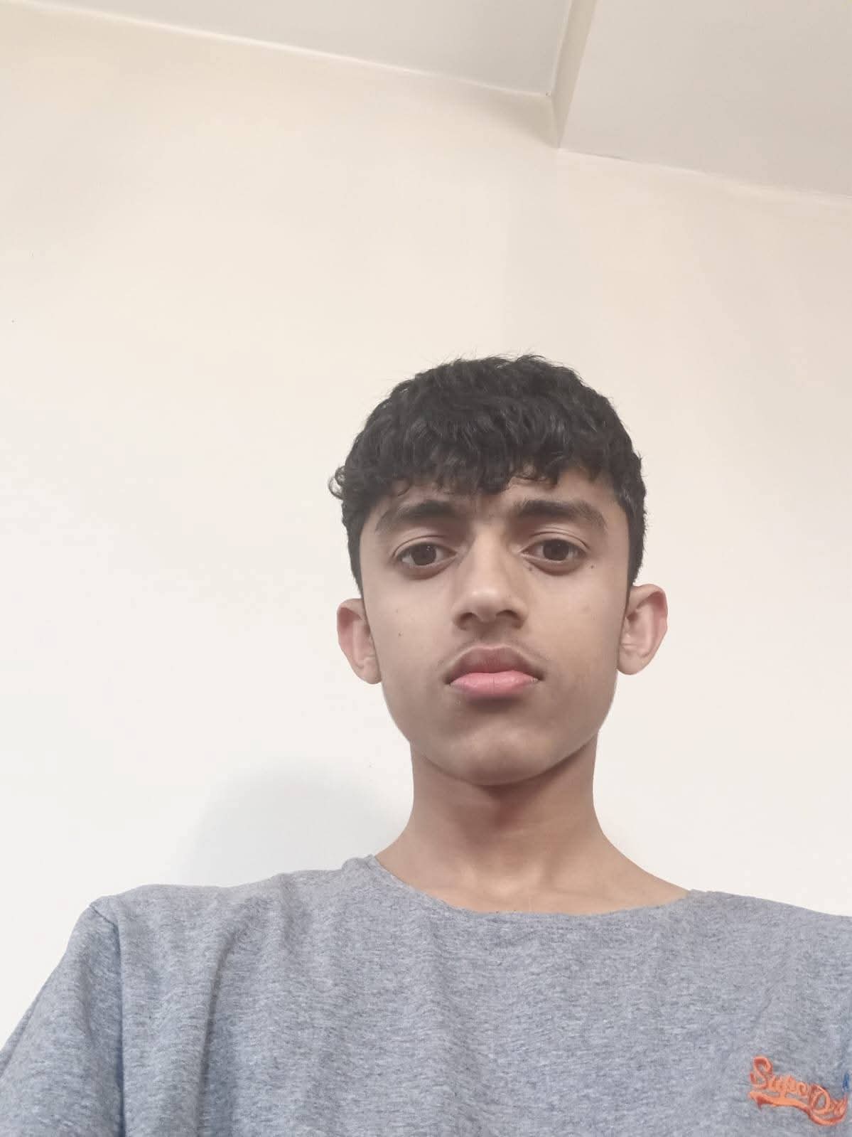 भाइ खाेजिदिन दाजुकाे अपिल