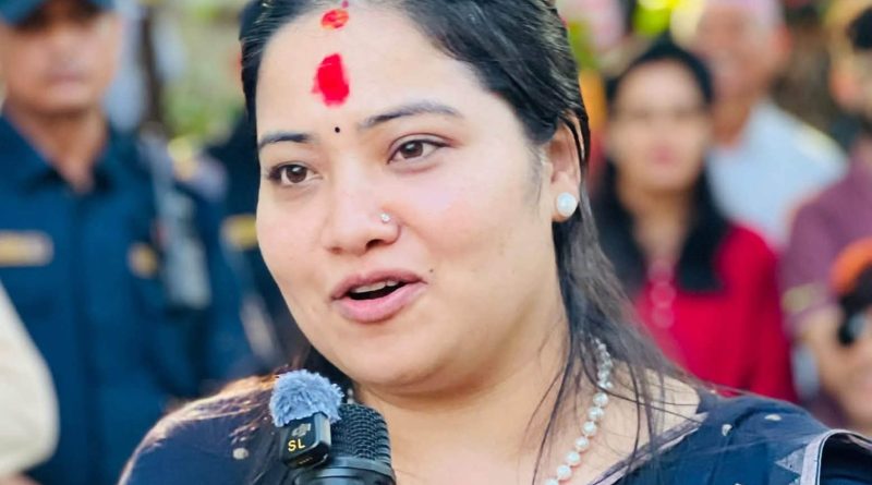 भूमिहीन नागरिकका बस्तीमै पुगिन् मन्त्री प्रतिभा रावल लालपुर्जा वितरण प्रक्रिया तीव्र बनाउने प्रतिबद्धता
