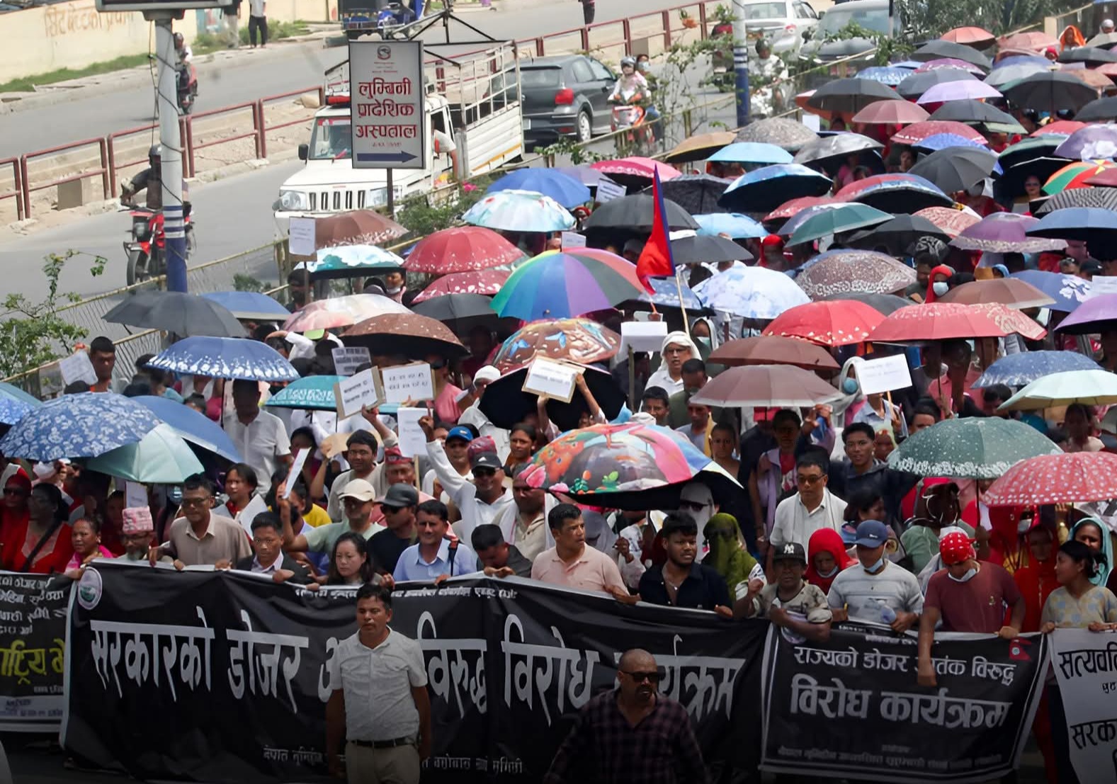 सुकुम्बासि र गरिबको भोटबाट सत्तामा पुगेकाहरूले नै गरिबलाई विस्थापित गर्न खोजे- खगेन्द्र पाैडेल