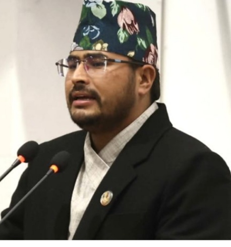 हिजो सडकमा आक्रमण आज डिजिटल माध्यमबाट चरित्र हत्या अनुहार फेरिए पनि प्रवृत्ति उस्तै- ज्ञानेन्द्र शाहि