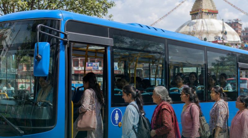 आवश्यक सहमति पछि साउन १ गतेदेखि ब्लु बस औपचारिक रूपमा सुरु