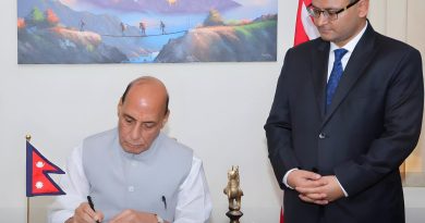 सुख दुःख संकटको घडीमा भारत नेपाली नागरिकसँग काँधमा काँध मिलाएर अघि बढ्ने