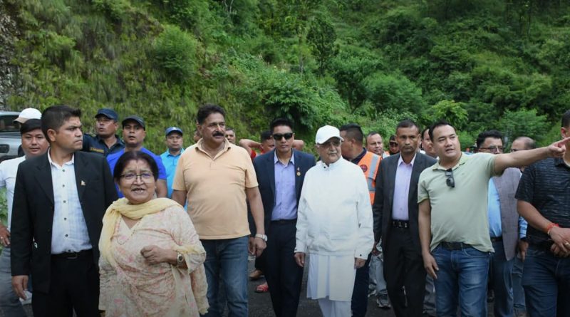 राहत तथा उद्धार कार्यमा खटिएका स्वयंसेवक र सम्बन्धित पक्षसँग जानकारी लिने
