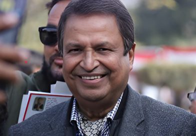 उद्योगी विनोद चौधरी  एमालेको समानुपातिक देखि देउवा समूहमा अवसरकाे लागि गगन थापामा