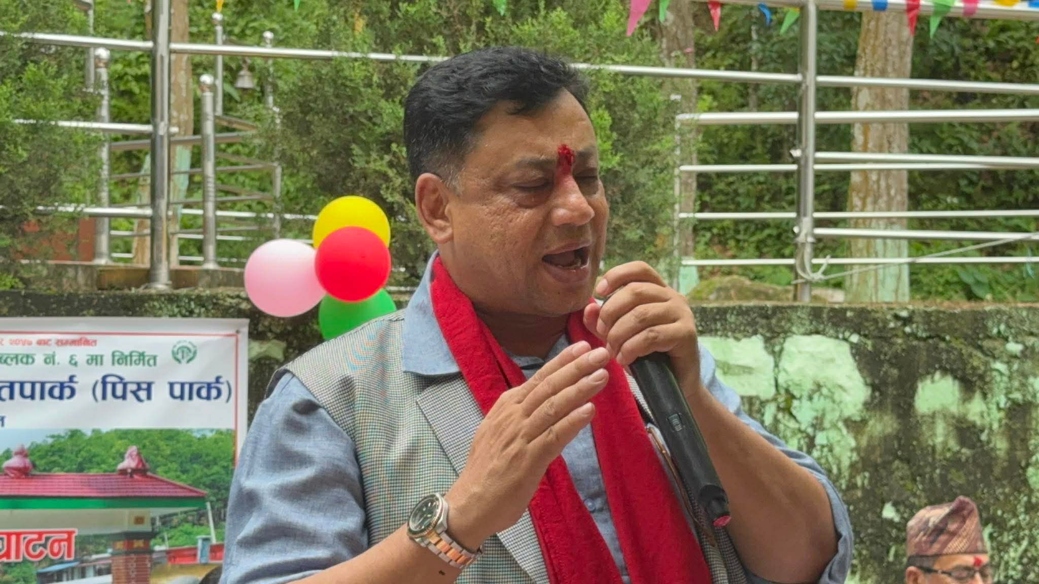 खर्च कटौती सुशासनका लागि मन्त्रालयको संख्या ८ कायम-मुख्यमन्त्री ईन्द्रबहादुर बानियाँ
