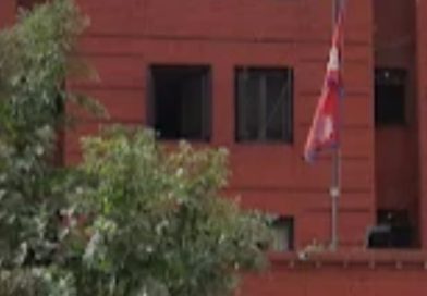 सरकारले अस्पताल तथा स्वास्थ्य संस्थाहरूमा पनि साताको दुई दिन सार्वजनिक बिदा दिने निर्णय