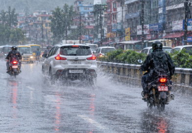 बंगालको खाडीमा विकसित ‘अर्नब’ चक्रवातको प्रभावले नेपालमा वर्षा शनिबार सम्म असर रहने